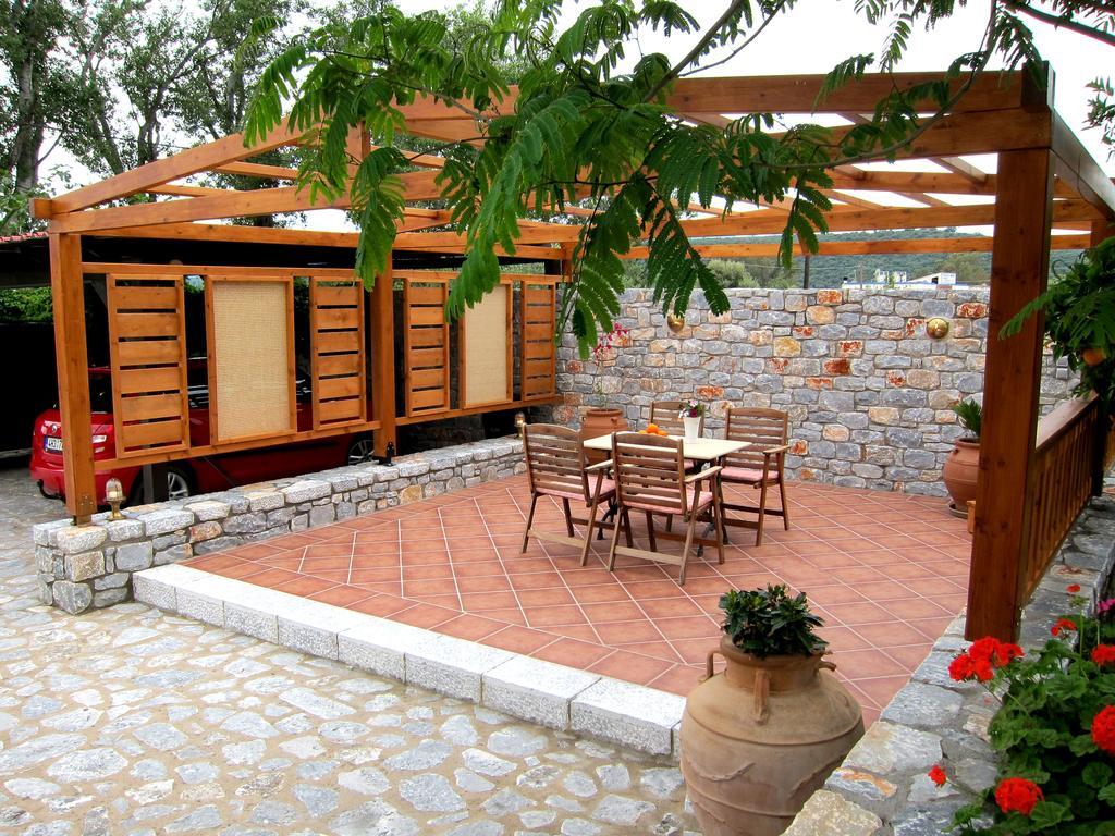 Estia Holiday Гитион Экстерьер фото